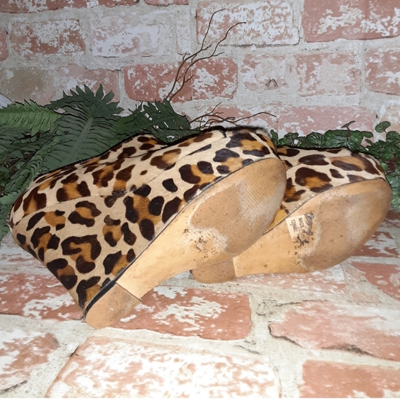 Steve Madden Wiicked L Wedge in Leopard - Picture 10 of 16